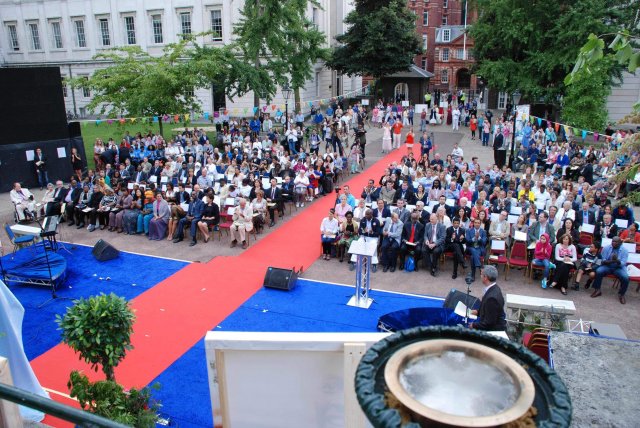 sri_chinmoy-_a_moment_of_peace_-london_2012-2.jpg